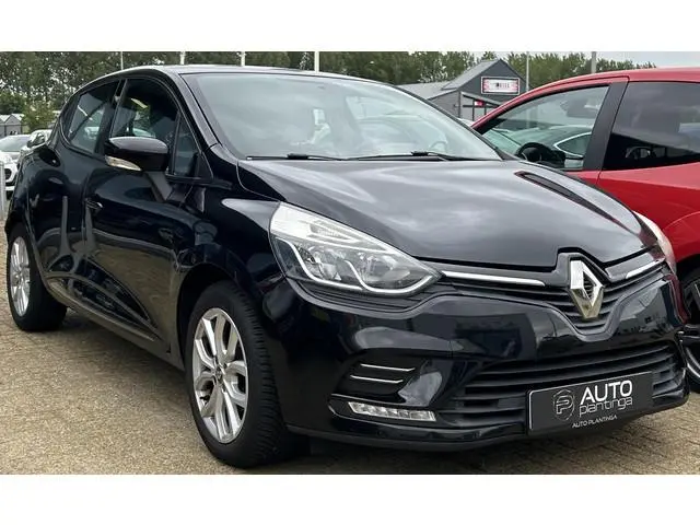 Renault Clio 0.9 TCe Zen 90PK | NL AUTO | NAP | Onderhoudshistorie | Trekhaak | 5 Deurs | Navigatie...