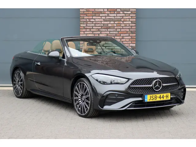Mercedes-Benz CLE Cabriolet 450 4MATIC AMG Line | Distronic+ | Massage | Nappa Leder | Burmester | A...