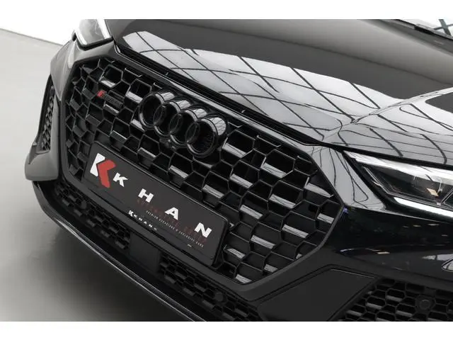 Audi RSQ3