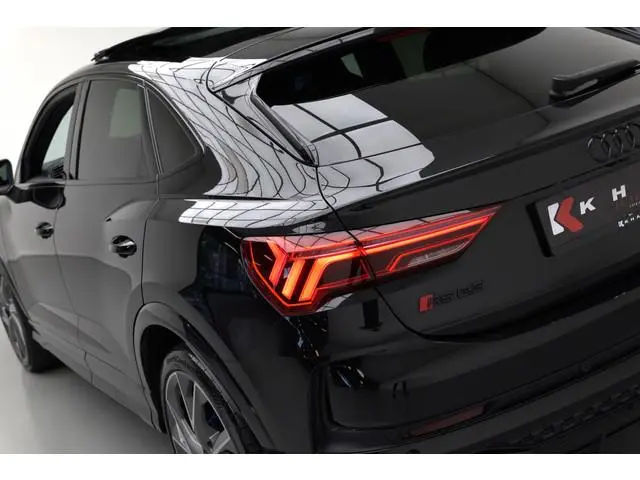 Audi RSQ3