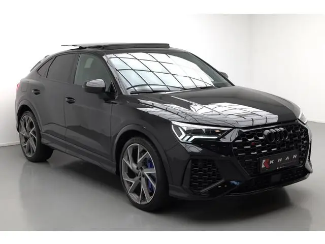 Audi RSQ3