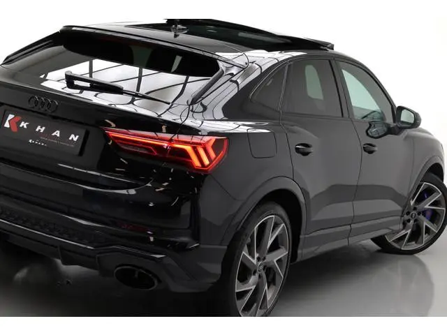 Audi RSQ3