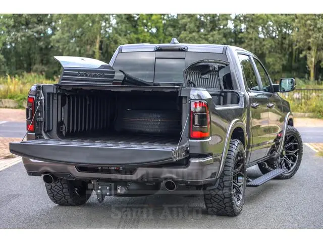 Dodge RAM MARGE + INCL BPM | LIMITED RED LINE  5.7 V8 HEMI | VIRTUAL | HUD | BOM EN BOM VOL | LUCHTV...