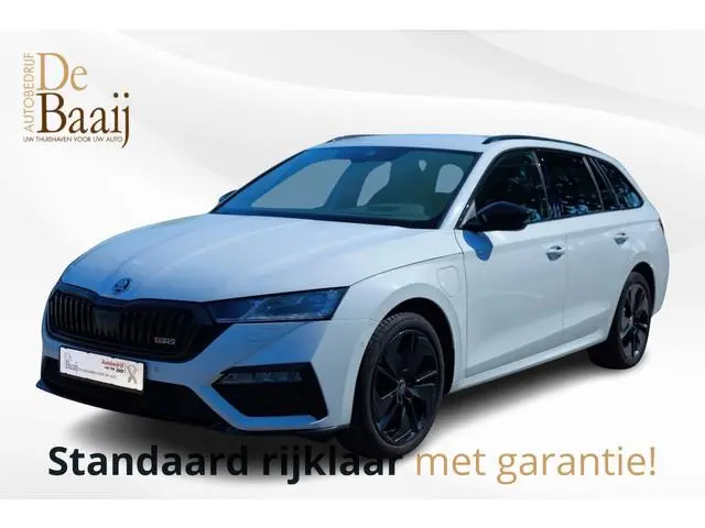 ŠKODA Octavia Combi 1.4 TSI RS iV | Alcantara leer pakket | Massage stoelen | Winterpakket