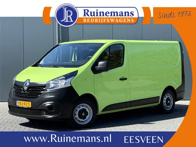 Renault Trafic 1.6 dCi / L1H1 / 1e EIG. / TREKHAAK / INRICHTING / AIRCO / CRUISE / NAVI / 3-ZITS