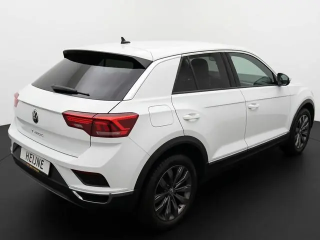 Volkswagen T-Roc 1.5 TSI 150PK DSG SPORT VIRTUAL/CAMERA/STUURW. VERW.