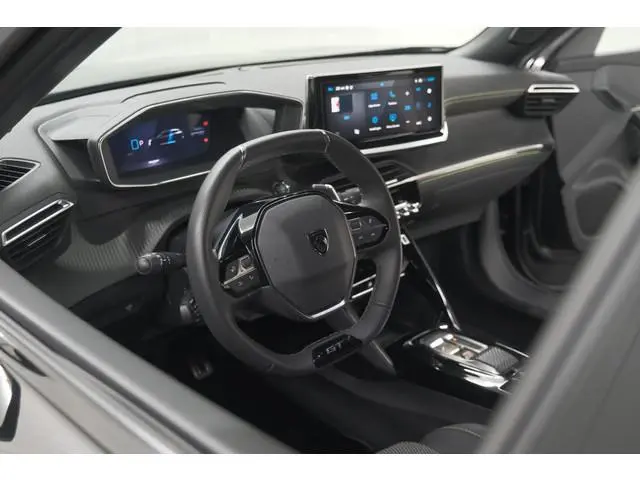 Peugeot 2008 1.2 Hybrid 136 GT | Camera | Apple Carplay | Parkeersensoren