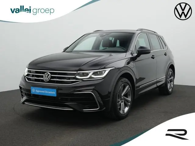Volkswagen Tiguan 1.4 TSI eHybrid 245 pk R-Line Business | IQ Light | 360 camera | Adaptive Cruise |...