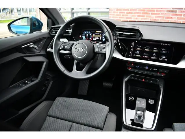 Audi A3 Sportback 40 TFSI e 29dkm | Atollblau | S-zetels | El-klep