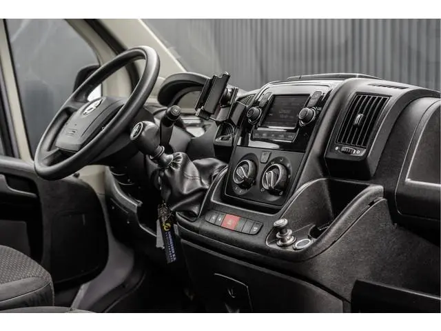 Opel Movano **Bakwagen met laadklep | Euro 6 | 165 PK | Cruise | Camera | Airco**