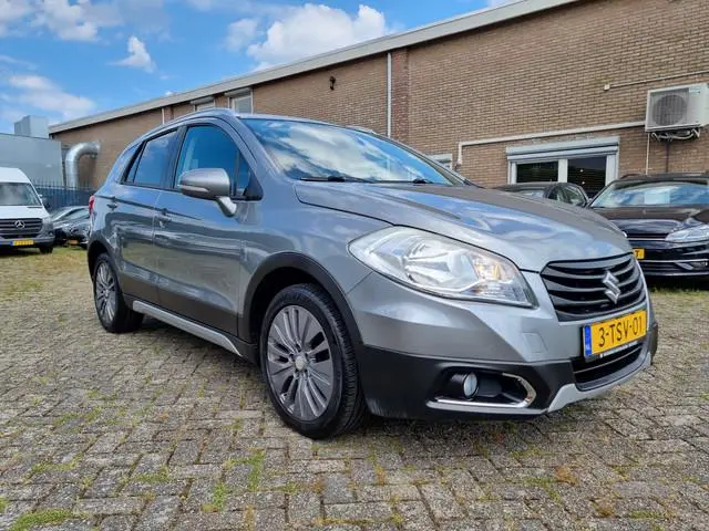 Suzuki SX4 S-Cross 1.6 Exclusive ✅AUTOMAAT ✅CARPLAY ✅MOOOIE AUTO!