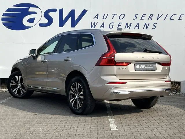 Volvo XC60 2.0 T8 Plug-in hybrid AWD Plus Bright | Pano | Pilot Assist | Blis
