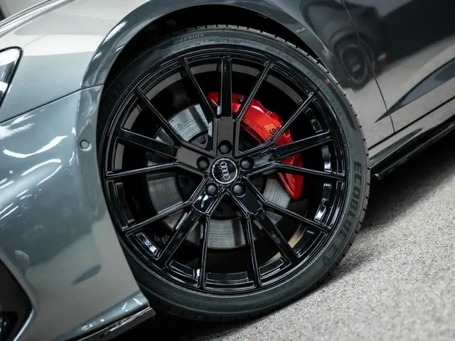 Audi A6 Avant 50 TFSI e quattro Advanced edition | Pano | Maxton | S-Line | Elektrische stoelen | He...