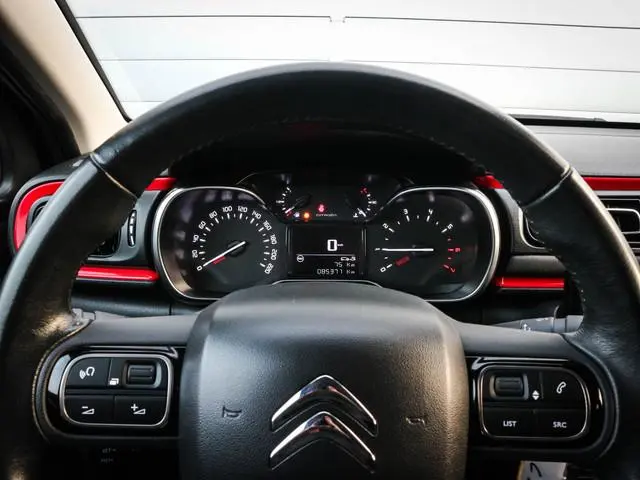 Citroën C3 1.2 PureTech S&S Shine | Clima | Cruise | Navi | Pdc | Lichtmetaal | Camera |