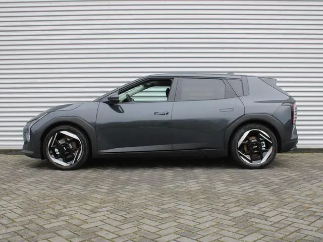 Kia EV4