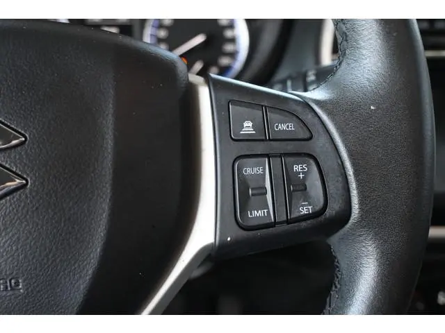 Suzuki S-Cross