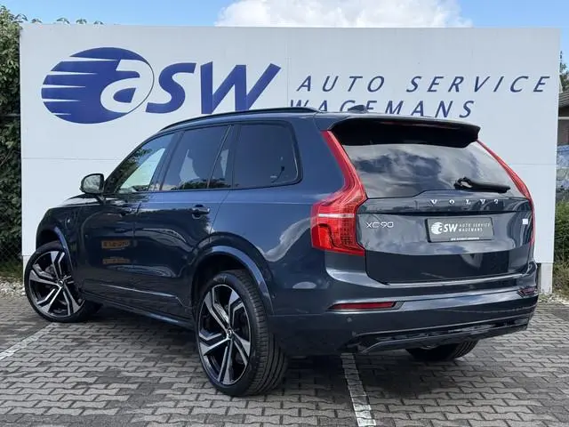 Volvo XC90 2.0 T8 Recharge AWD Ultimate Dark | Pano | Luchtvering | B&W | Pilot Assist | 22 inch
