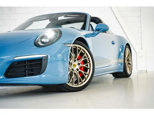 Porsche 911