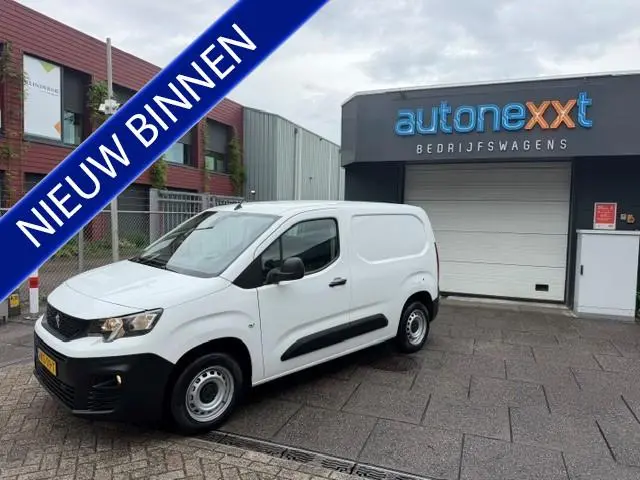 Peugeot Partner 1.5 BlueHDI Premium AIRCO I PDC I MULTIMEDIA I 1e EIGENAAR I COMPLETE ONDERHOUDSHIST...