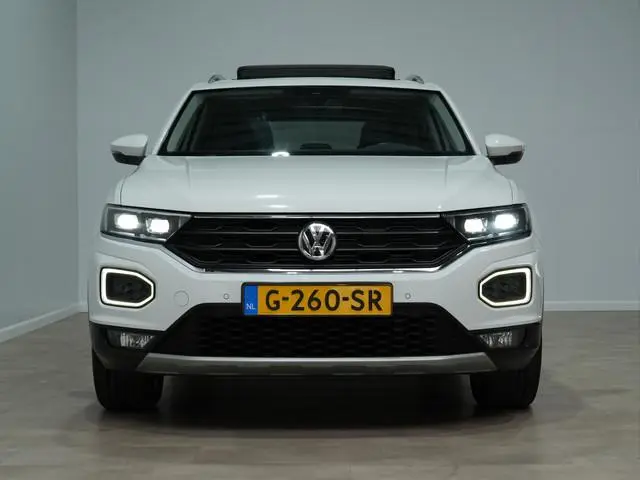 Volkswagen T-Roc 1.0 TSI Style | Trekhaak | Panorama | Full-LED | Navi