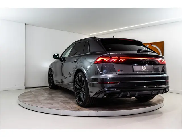 Audi Q8 60 TFSI E Quattro S-Edition Competition 490PK FACELIFT | 2025 DIRECT LEVERBAAR | 5 Jaar Gara...