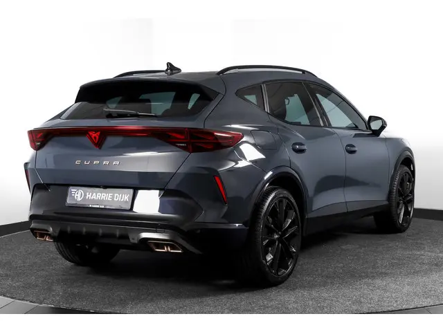 CUPRA Formentor 1.5 TSI e-Hybrid 204 PK Business | Dig. Cockpit | Adapt. Cruise | Stoel-+stuurverw....