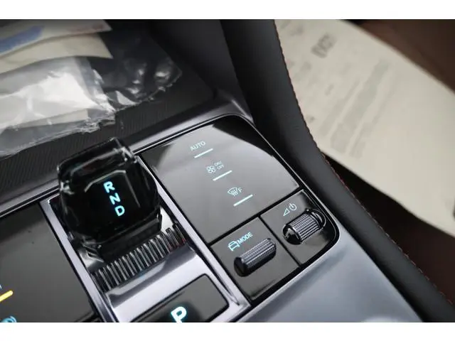BYD SEAL U