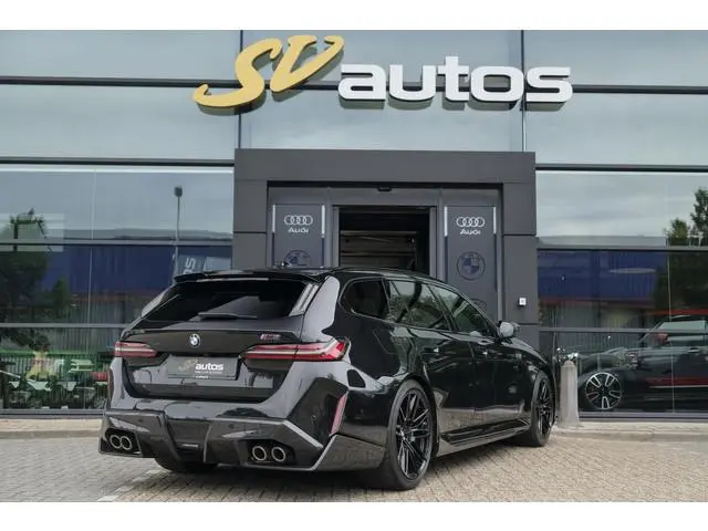 BMW M5 Touring V8 727pk Hybrid Panoramadak Keramisch Full carbon pack *BTW* NLauto VOL VOL VOL!!!