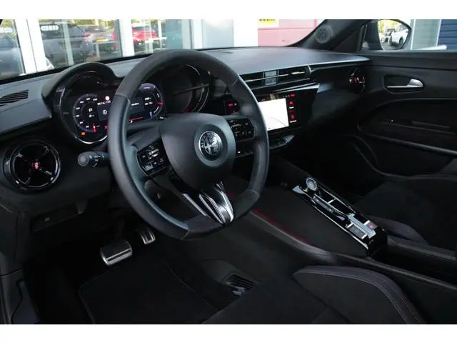 Alfa Romeo Junior