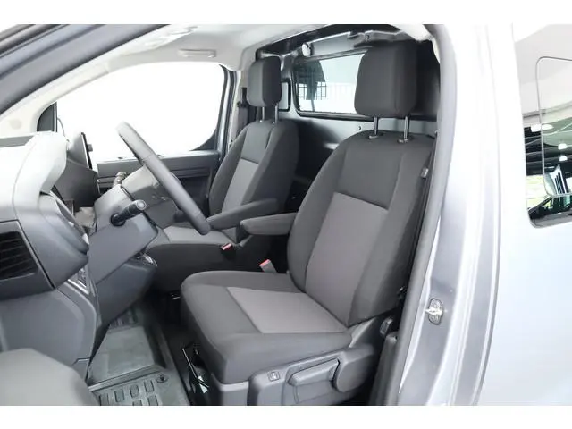 Peugeot Expert 2.0 HDi 145pk L3H1 | 2x voorstoel | Stoelverw. | Apple Carplay | Ramen rondom | Achte...