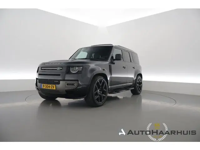 Land Rover Defender 110 2.0 P400e 110 X-Dynamic HSE | Pano | Sidebars | 22'' | 360cam | Luchtvering...
