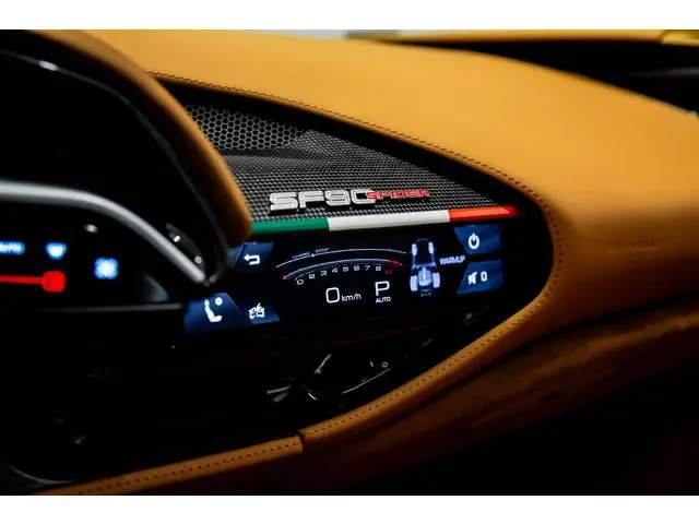 Ferrari SF90 Spider