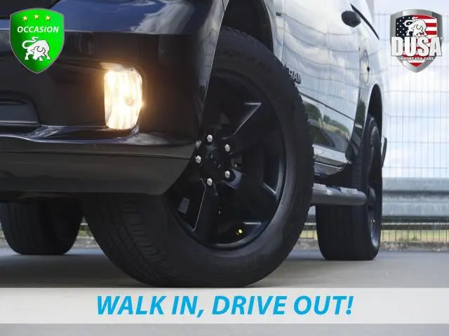 RAM 1500 Classic | SLT | 5.7L HEMI | Container | Night Edition Container | Night edition | treeplank...