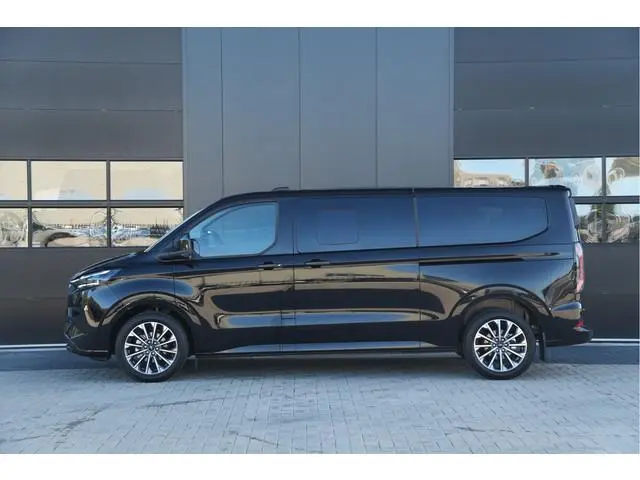 Ford Tourneo