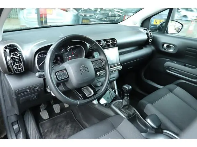 CITROËN C3 AIRCROSS 1.2 PT S&S SHINE | CARPLAY | CAMERA | DODEHOEKDETECTIE | KEY-LESS | CRUISE | CLI...
