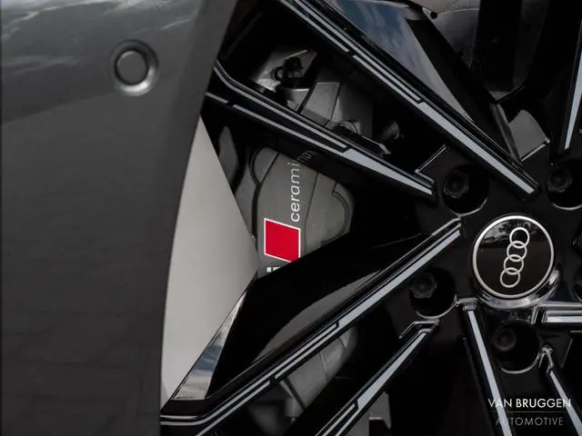 Audi e-tron GT RS 93kwh Carbon Keramisch BTW Exclusive Alcantara Massage Koeling
