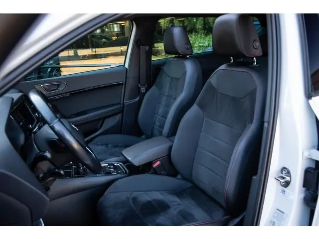 SEAT Ateca 1.4 EcoTSI FR , Trekhaak, Panormadak, Rondomzicht camera, Adap. Cruise,