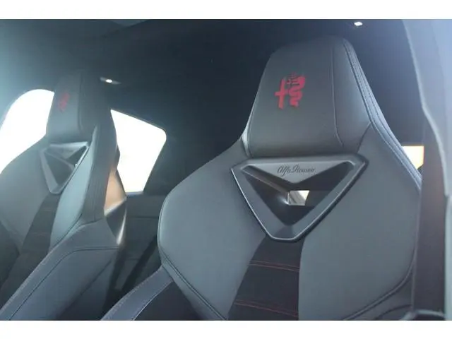 Alfa Romeo Junior
