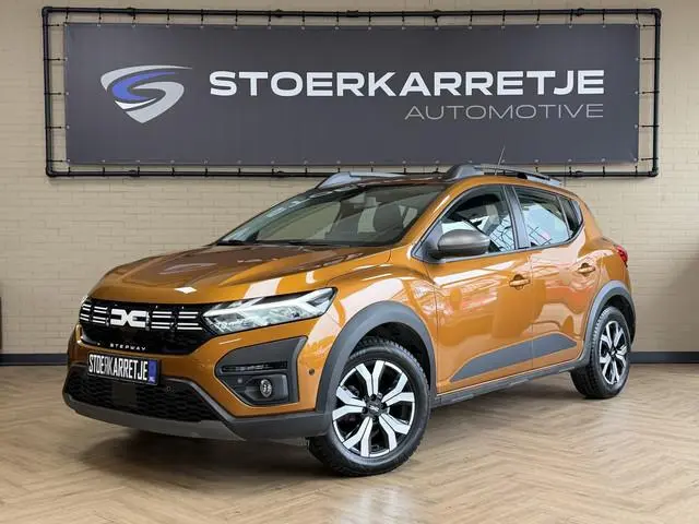Dacia Sandero Stepway 1.0 TCe 90 Automaat | Navi | Dode hoek | Stoelverwarming | Camera | PDC V+A |...