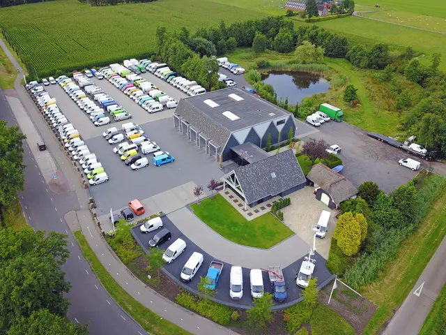 Volkswagen Transporter Kombi 2.0TDI L2/H2 8-Personenbus Automaat Euro 6!