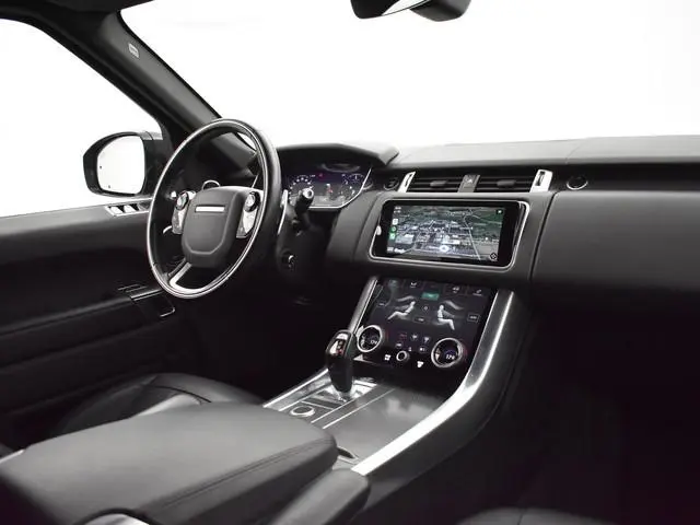 Land Rover Range Rover Sport 3.0 TDV6 HSE DYNAMIC FACELIFT MODEL + PANORAMA / 21 INCH / APPLE CARPLA...