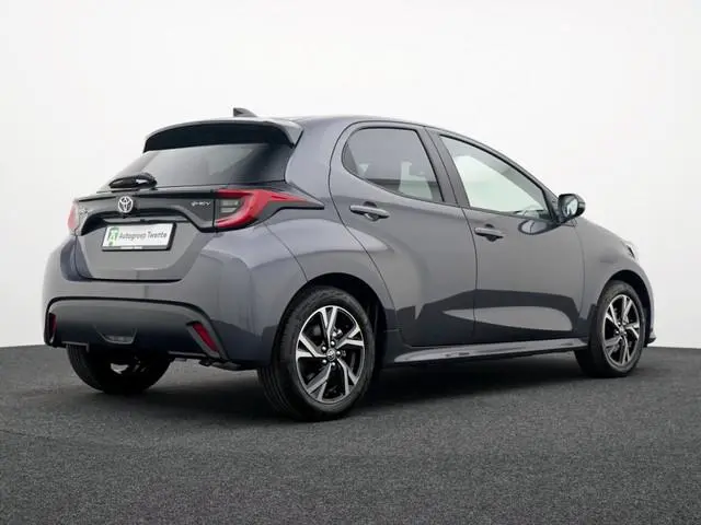 Toyota Yaris 1.5 Hybrid 115 Dynamic | LED | Private lease 459 pm