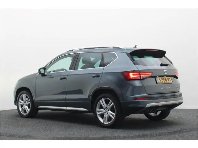 SEAT Ateca 1.4 TSI DSG EcoTSI FR 4DRIVE Business Intense 360° Camera, Panoramadak, ACC, Apple Carpla...