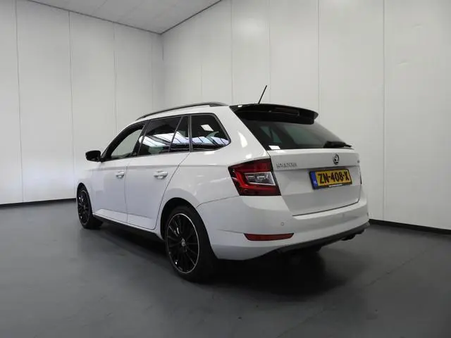 Skoda Fabia Combi 1.0 TSI Monte Carlo NAVI/CLIMA/CRUISE/PDC/17"LMV!