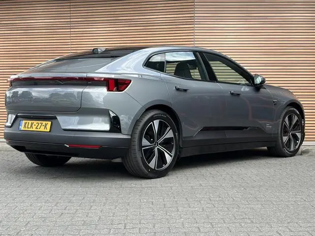Polestar 4 Long Range Single motor 100 kWh Cruise control adaptief  / Panoramadak / 360 Camera