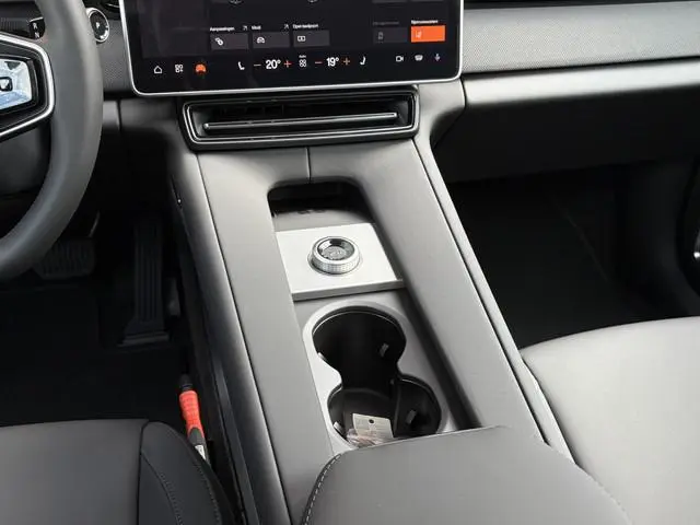 Polestar 4