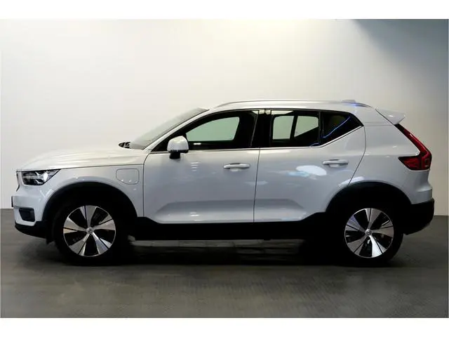 Volvo XC40 1.5 T5 193kW/262pk DCT7 Recharge Business Pro ADAPT.CRUISE + PILOT ASSIST + STOELVERWARMI...