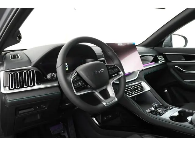 BYD SEAL U