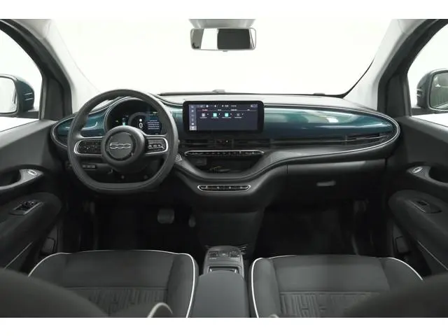 Fiat 500 Urban 42 kWh | 96,9% SOH | 3 Fase Laadfunctie | Camera | Apple Carplay | Parkeersensoren