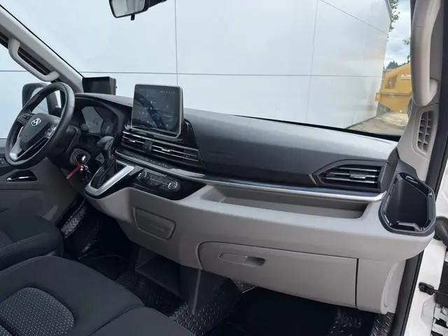 Maxus eDeliver9